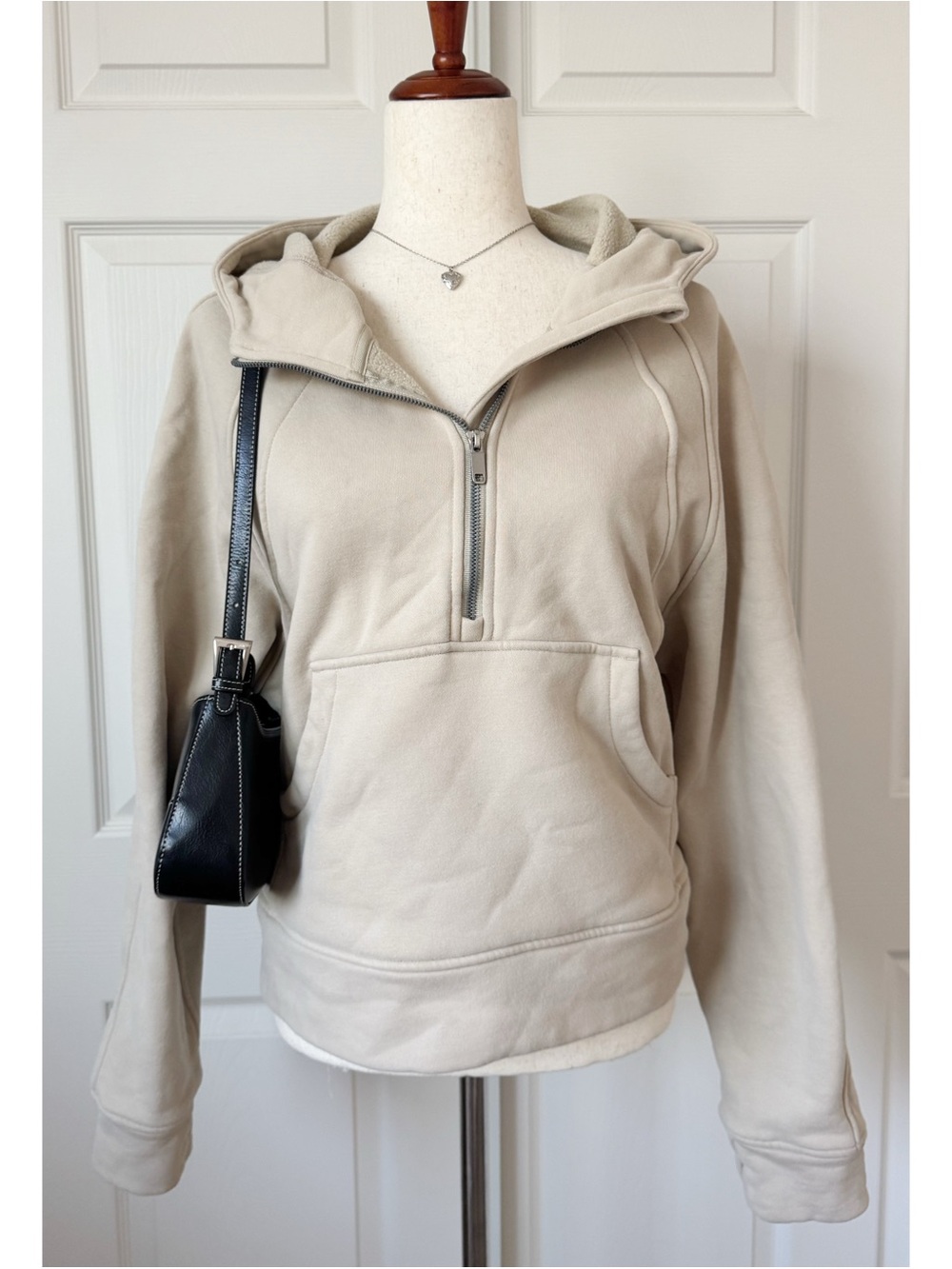 Xhilaration Beige Half Zip Winter Sweatshirt Sweater